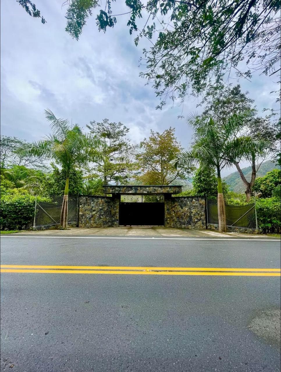 FINCA CAMPESTRE EN VENTA O PERMUTA – SANTA FE DE ANTIOQUIA